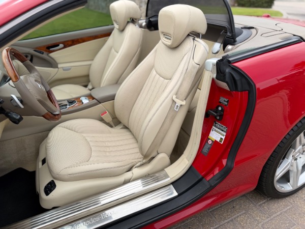 Used-2009-Mercedes-Benz-SL-Class-SL-550