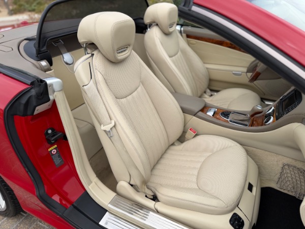 Used-2009-Mercedes-Benz-SL-Class-SL-550
