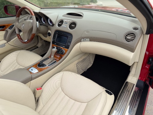 Used-2009-Mercedes-Benz-SL-Class-SL-550