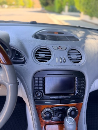 Used-2005-Mercedes-Benz-SL-Class-SL-500