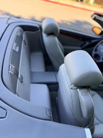 Used-2005-Mercedes-Benz-SL-Class-SL-500