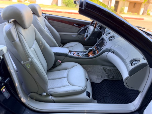 Used-2005-Mercedes-Benz-SL-Class-SL-500