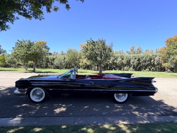 Used-1959-Cadillac-Deville-Series-62