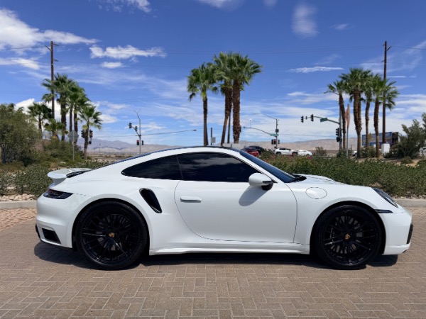 Used-2021-Porsche-911-Turbo