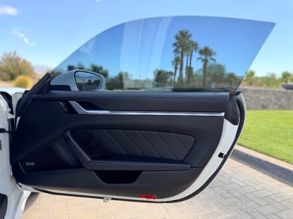 Used-2021-Porsche-911-Turbo