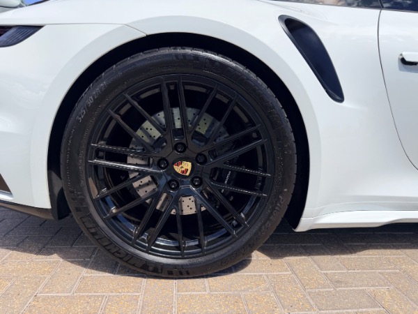 Used-2021-Porsche-911-Turbo