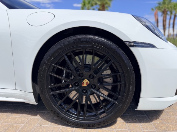 Used-2021-Porsche-911-Turbo