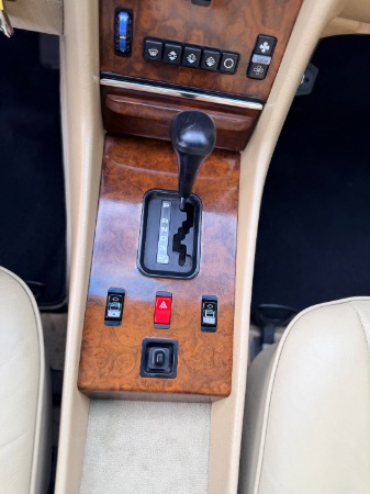 Used-1988-Mercedes-Benz-560-Class-560-SL
