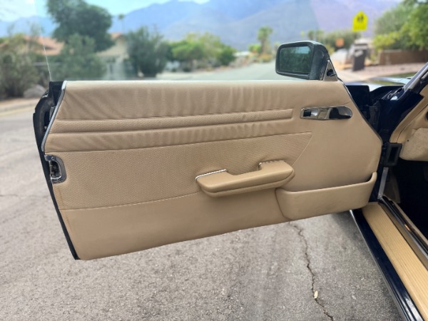 Used-1988-Mercedes-Benz-560-Class-560-SL