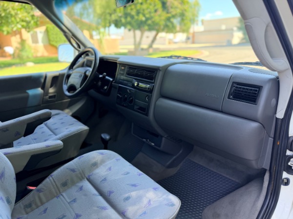Used-1997-Volkswagen-EuroVan-Campmobile