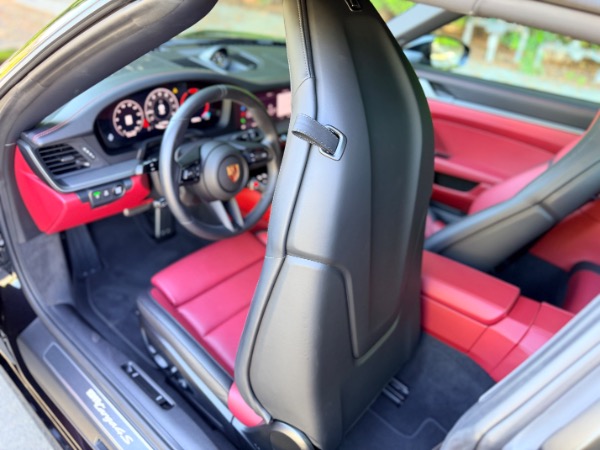Used-2026-Porsche-911-Targa-4S