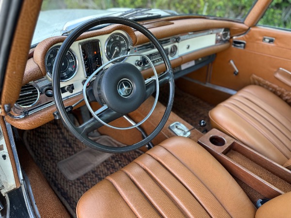 Used-1970-Mercedes-Benz-280SL
