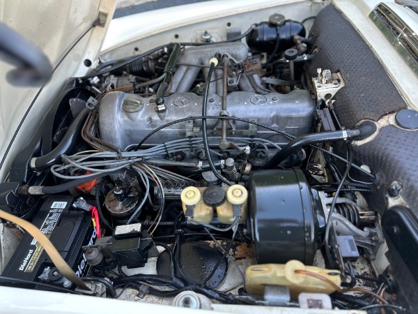 Used-1970-Mercedes-Benz-280SL