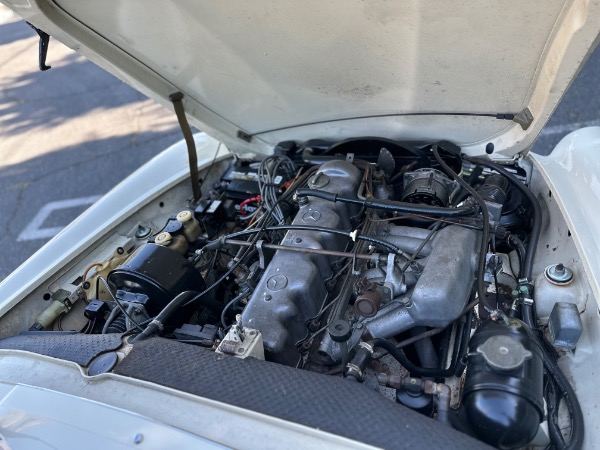 Used-1970-Mercedes-Benz-280SL