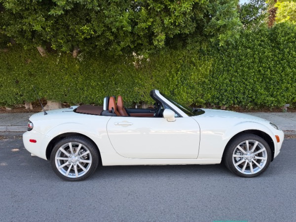 Used-2006-Mazda-MX-5-Miata