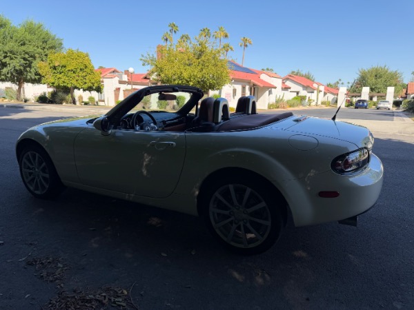 Used-2006-Mazda-MX-5-Miata