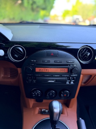 Used-2006-Mazda-MX-5-Miata