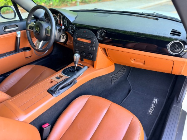 Used-2006-Mazda-MX-5-Miata