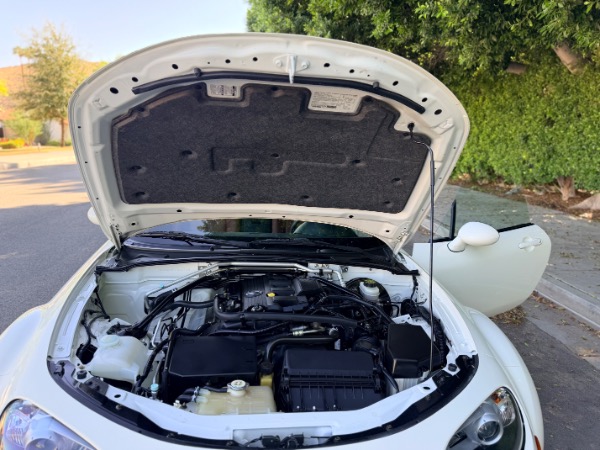 Used-2006-Mazda-MX-5-Miata