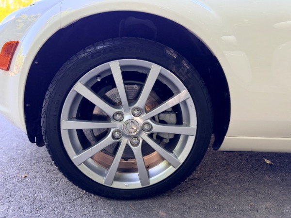 Used-2006-Mazda-MX-5-Miata