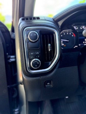 Used-2020-GMC-Sierra-1500-Elevation