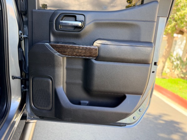 Used-2020-GMC-Sierra-1500-Elevation