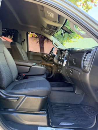 Used-2020-GMC-Sierra-1500-Elevation