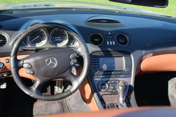 Used-2007-Mercedes-Benz-SL-Class-SL-550