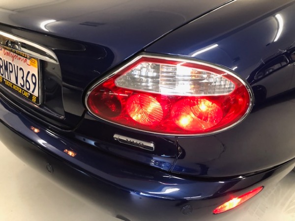 Used-2005-Jaguar-XK-Series-XK8