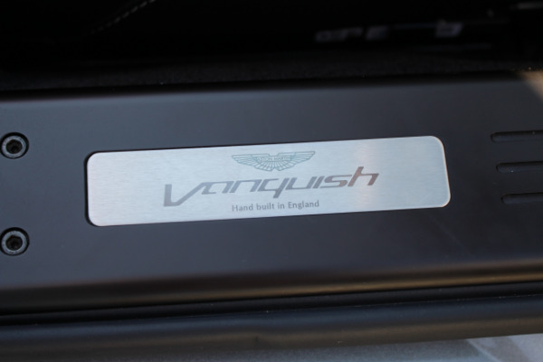 Used-2015-Aston-Martin-Vanquish-Volante