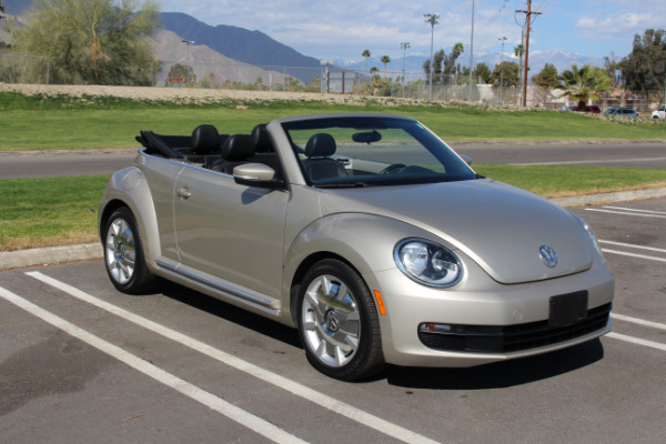 Used-2013-Volkswagen-Beetle-25L-PZEV