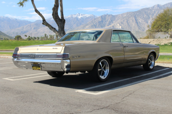 Used-1965-Pontiac-GTO-4-Speed