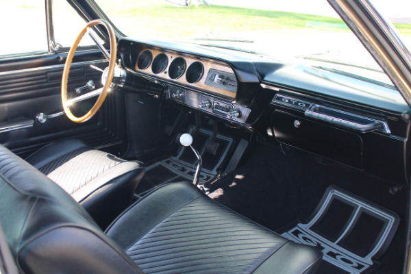 Used-1965-Pontiac-GTO-4-Speed