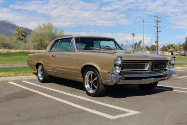 Used-1965-Pontiac-GTO-4-Speed