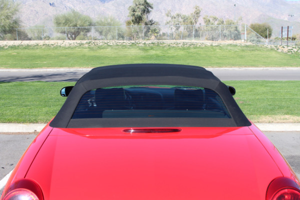 Used-2004-Ford-Thunderbird-Deluxe