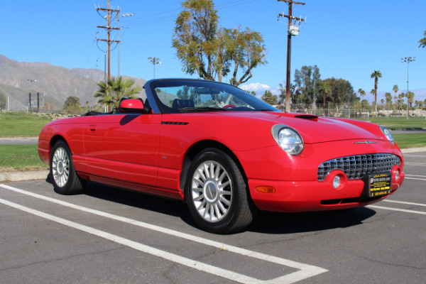 Used-2004-Ford-Thunderbird-Deluxe