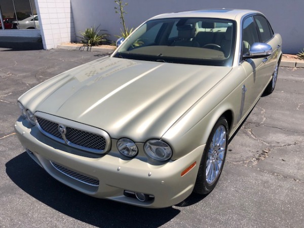 Used-2008-Jaguar-XJ-Series-Vanden-Plas