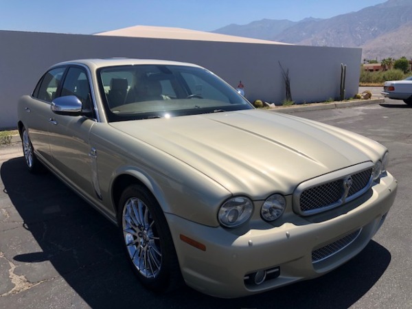 Used-2008-Jaguar-XJ-Series-Vanden-Plas
