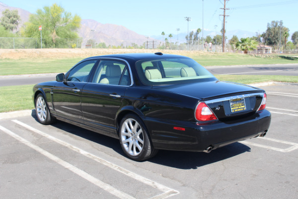 Used-2009-Jaguar-XJ-XJ8L