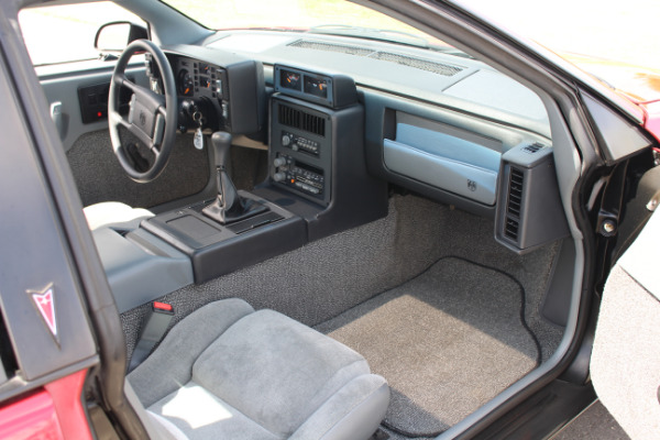 Used-1988-Pontiac-Fiero-Formula-FIVE-SPEED