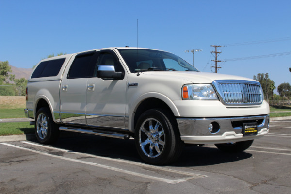 Used-2008-Lincoln-Mark-LT