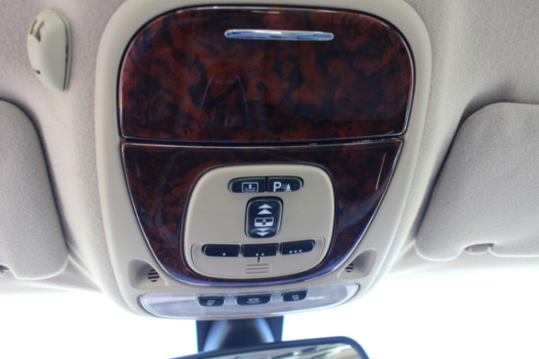 Used-2008-Jaguar-XJ-Series-Vanden-Plas