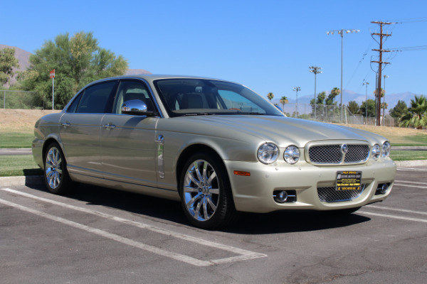 Used-2008-Jaguar-XJ-Series-Vanden-Plas