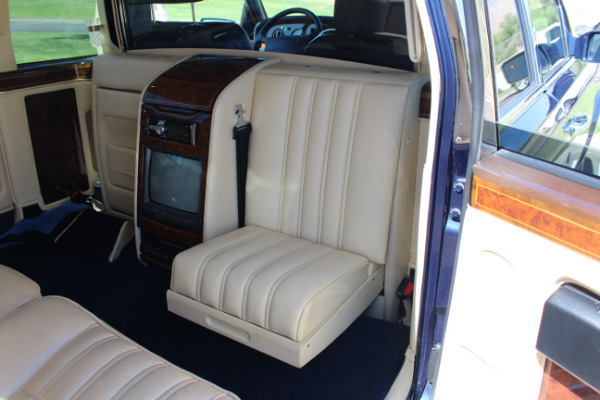 Used-1999-Bentley-Mulliner-Limousine