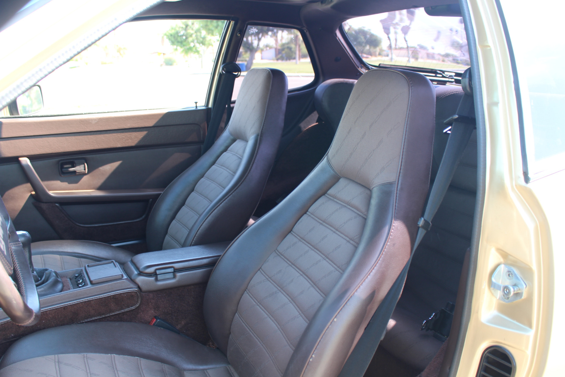 1984 porsche 944 seats top