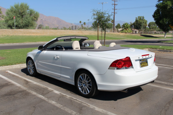 Used-2009-Volvo-C70-T5