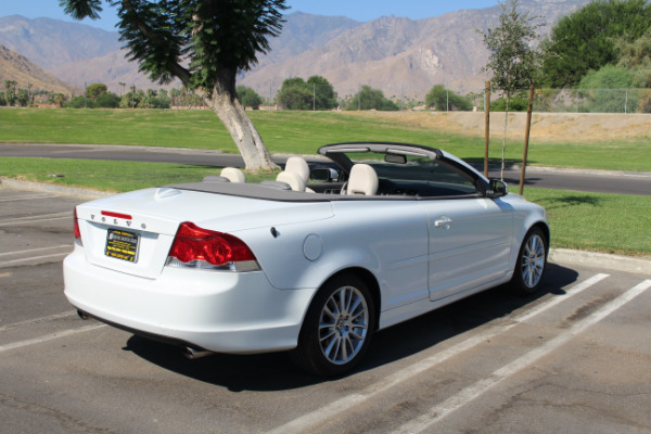 Used-2009-Volvo-C70-T5