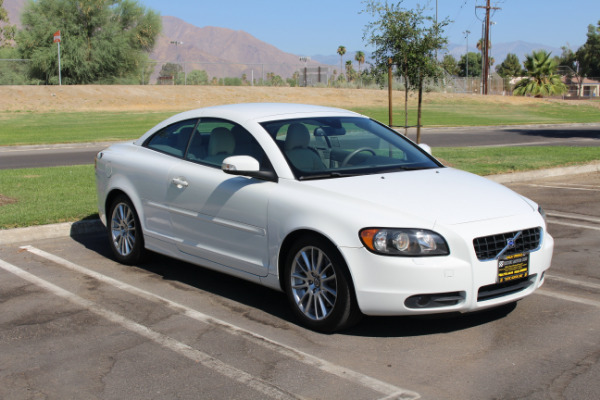 Used-2009-Volvo-C70-T5