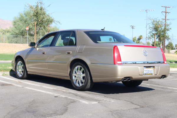 Used-2006-Cadillac-DTS-Luxury-I