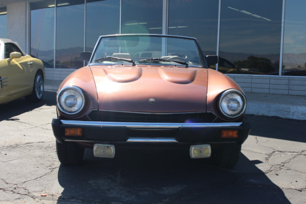 Used-1982-FIAT-2000-Spider